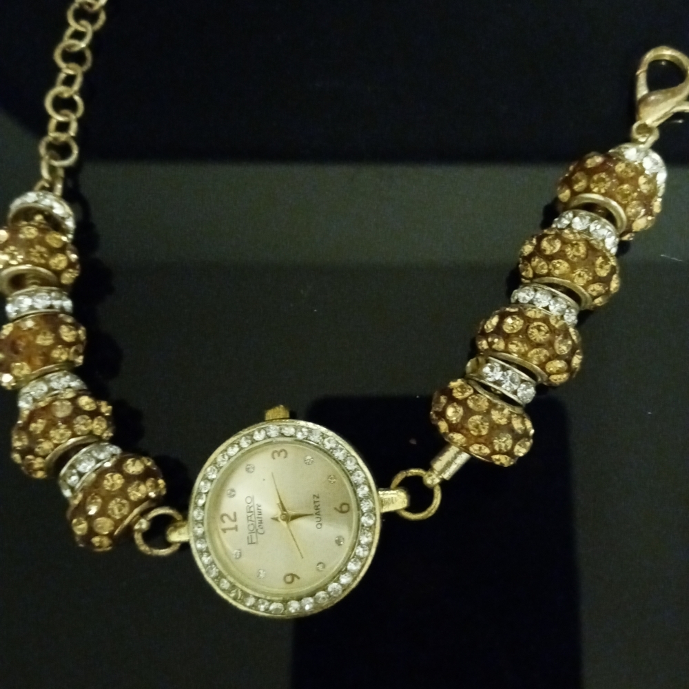 Bracelet watch